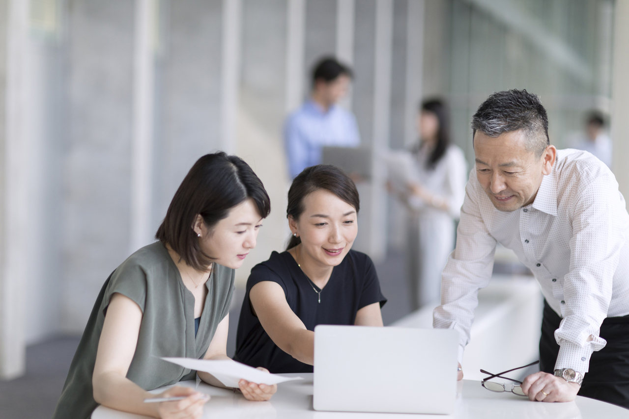 採用支援 大阪｜応募が増える採用サイトならKP Life