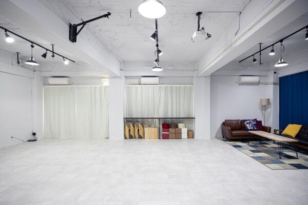 写真撮影・映像撮影・ライブ配信スタジ