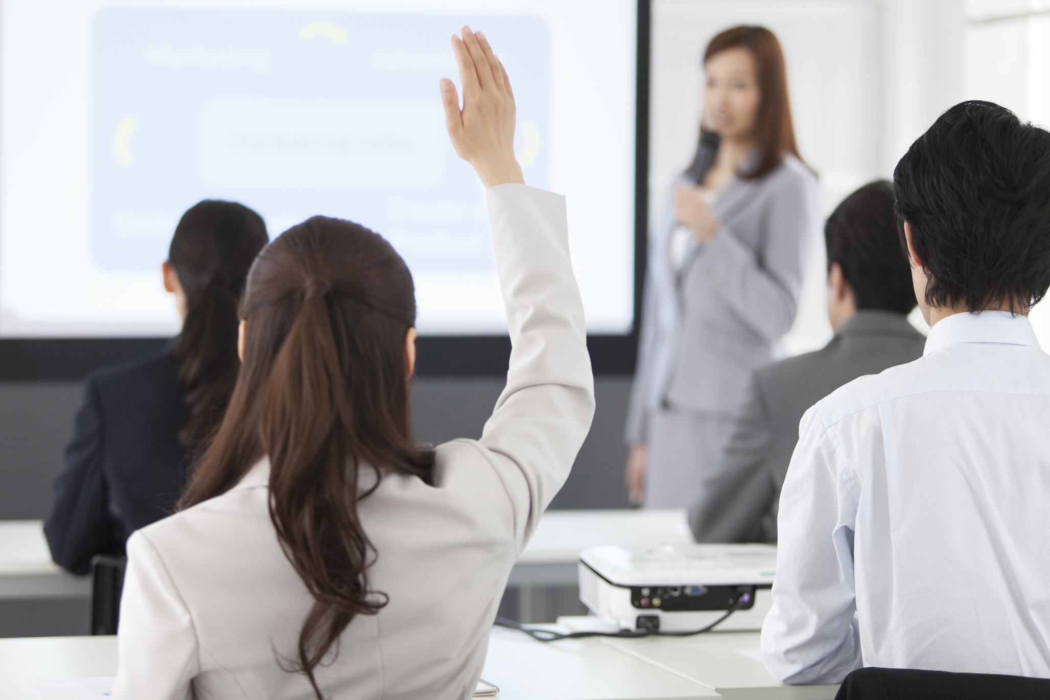 企業の魅力を採用サイトで伝えるには？取材・写真・社員インタビューが重要な理由｜KP Life