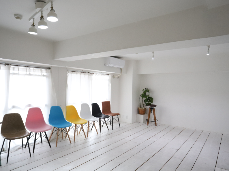 写真スタジオ　スタジオカメラマン　大阪梅田