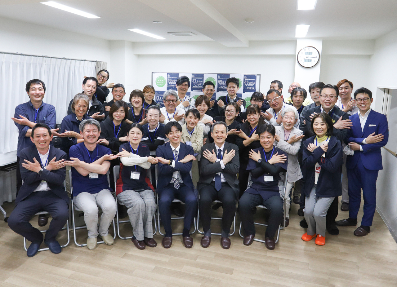 まちカフェ　集合写真撮影